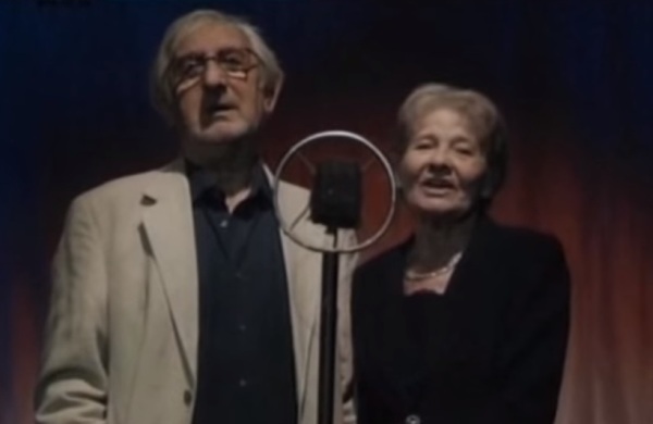 Új értelmet nyert a népszerű sláger a két ikonikus, Kossuth díjas művész ámulatba ejtő előadásában