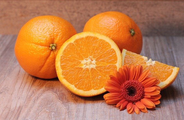 Ecettel locsolta le a narancs héját! Az eredmény olyan csodálatos lett, hogy alig vártuk, hogy mi is utána csinálhassuk!