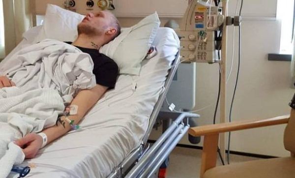 A férfi 3 hónap után felébred a kómából! Felesége megoszt vele egy olyan titkot, hogy zokogni kezd!