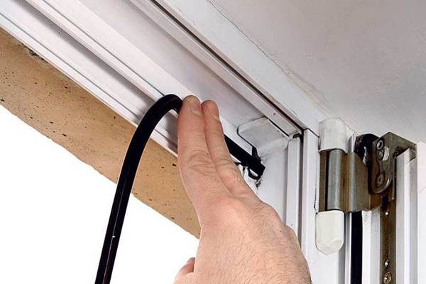 Amiről sokan nem tudnak: ezt kell tenni a műanyag ablakokkal nyár végén!