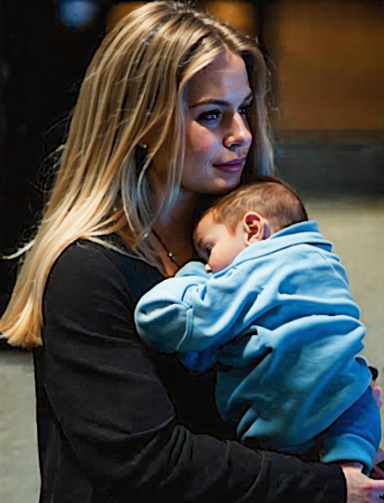 ❤️ A fiam ballagásán odalépett hozzám egy lány, és átnyújtott nekem egy babát. Csak néztem rá értetlenül…